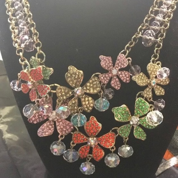 BETSEY JOHNSON 'Flower Boost' Floral Necklace - Picture 2 of 4